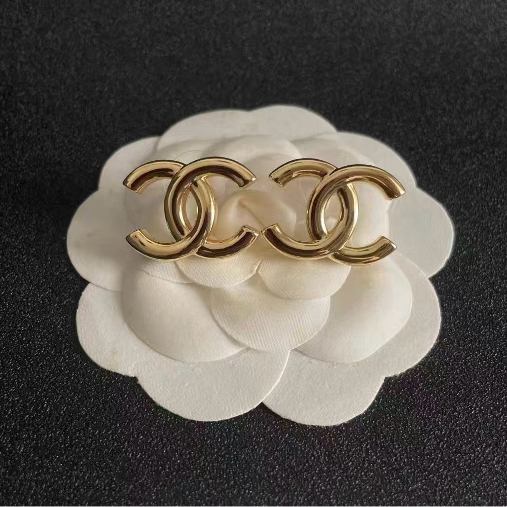 Chanel classic double-C earrings